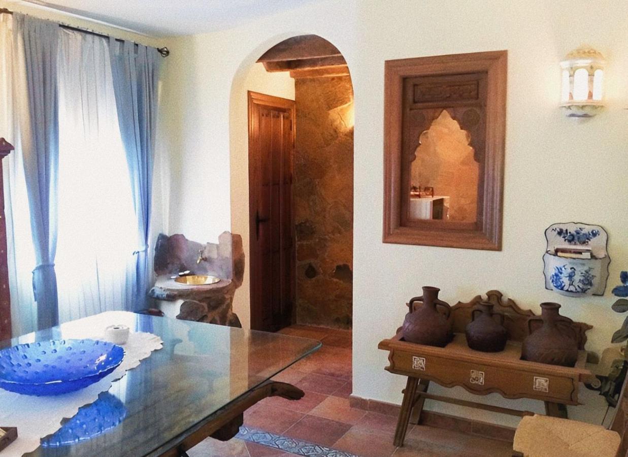 Casa Rural Lares Касас-де-Дон-Педро Экстерьер фото
