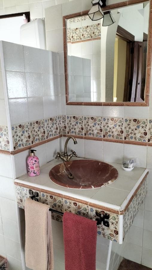 Casa Rural Lares Касас-де-Дон-Педро Экстерьер фото