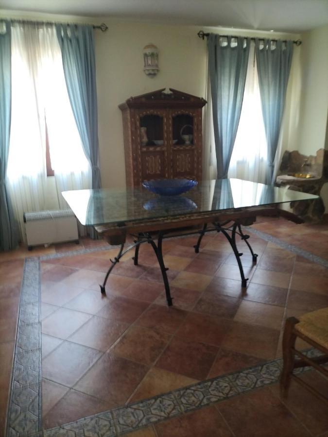 Casa Rural Lares Касас-де-Дон-Педро Экстерьер фото