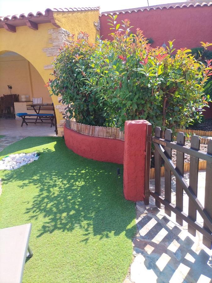 Casa Rural Lares Касас-де-Дон-Педро Экстерьер фото
